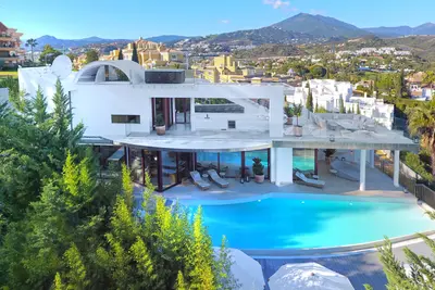 Villa VELA