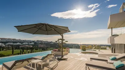 Villa BOND