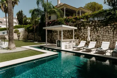 Villa BONA