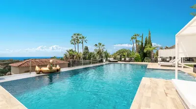 Villa LEVANTE