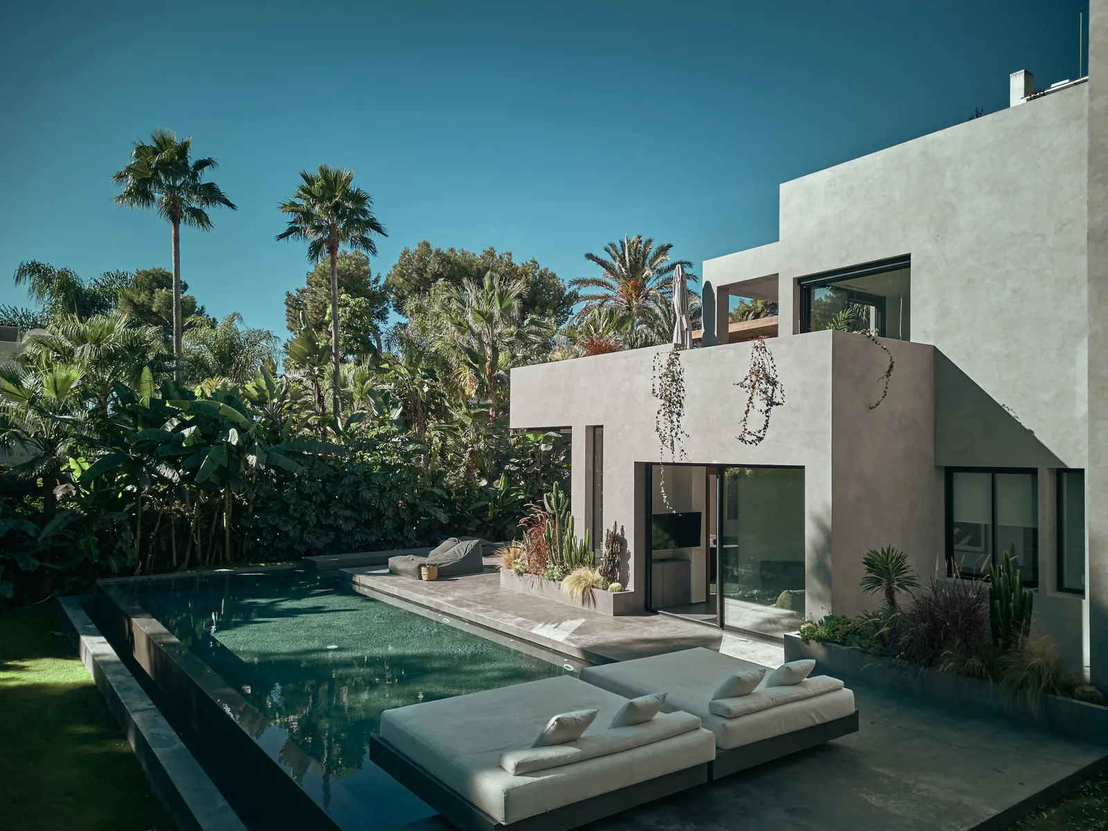 Villa SAVIA — exterior view, Los Monteros Playa, Marbella.